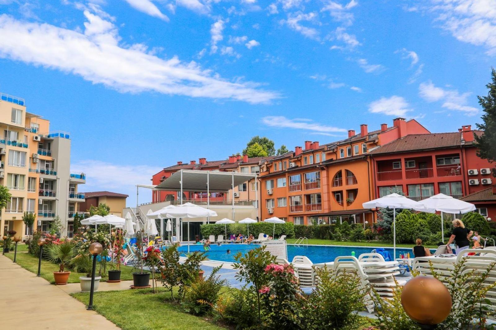 Luxury First Line Apartment With Pool By The Sea Nesebăr Exterior foto