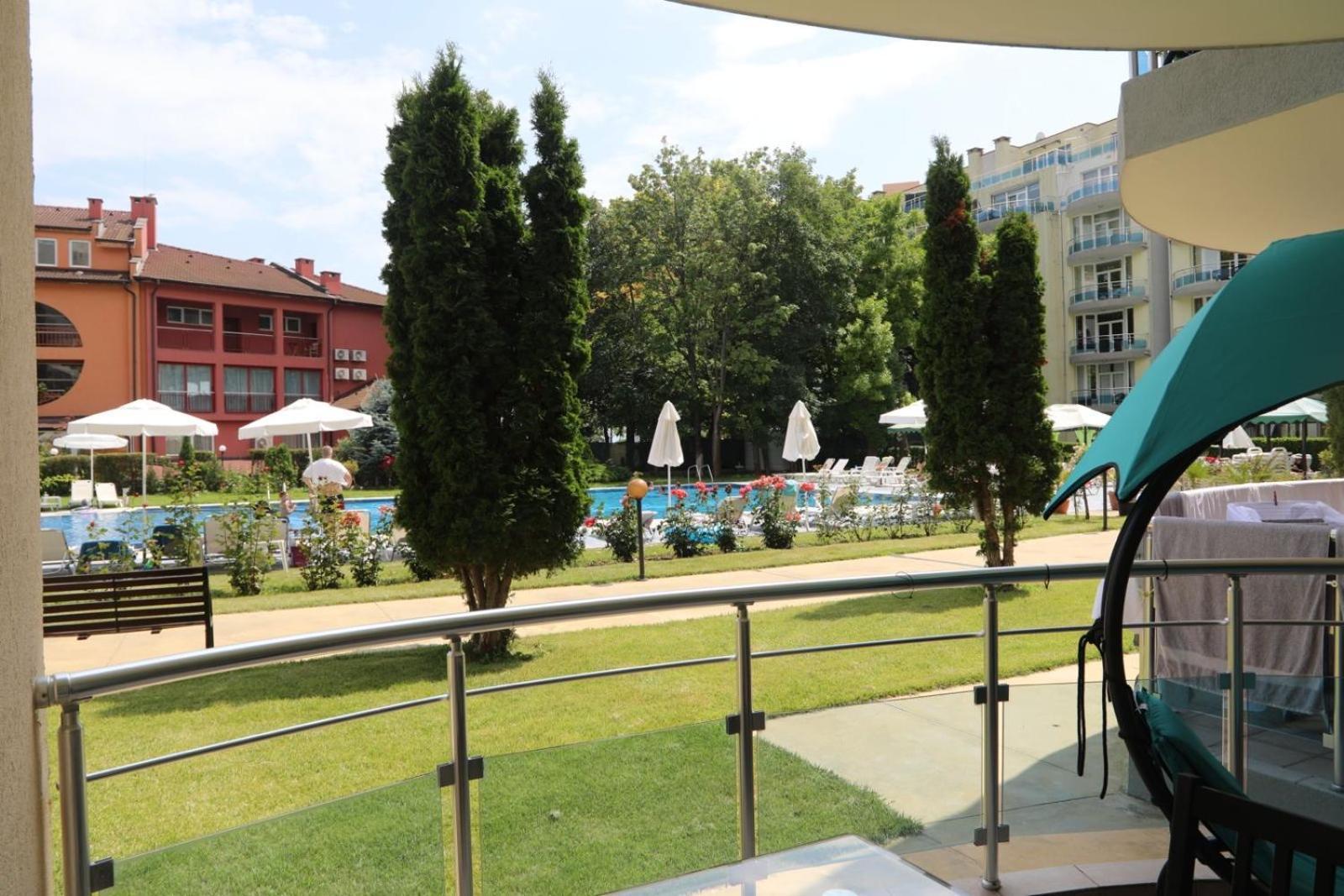 Luxury First Line Apartment With Pool By The Sea Nesebăr Exterior foto