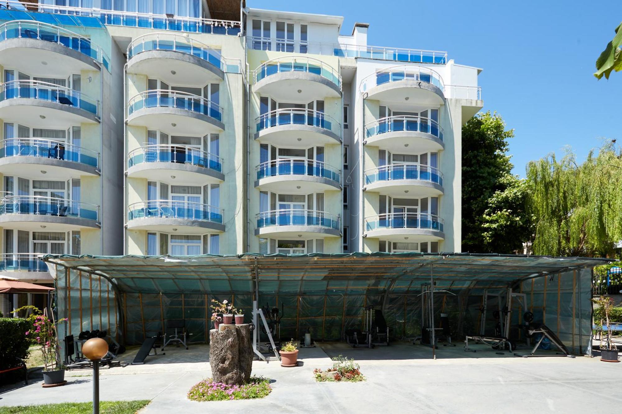 Luxury First Line Apartment With Pool By The Sea Nesebăr Exterior foto