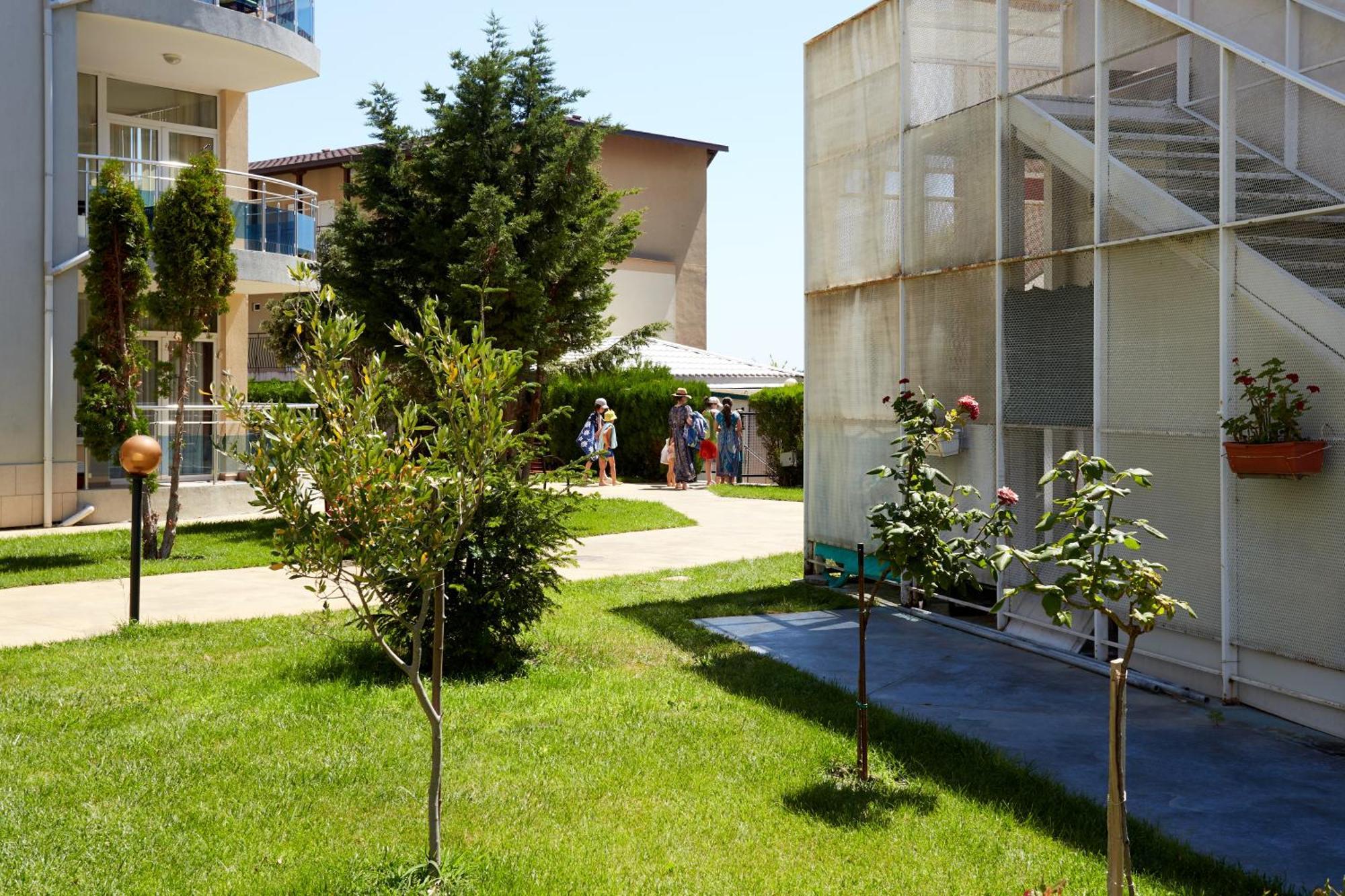 Luxury First Line Apartment With Pool By The Sea Nesebăr Exterior foto
