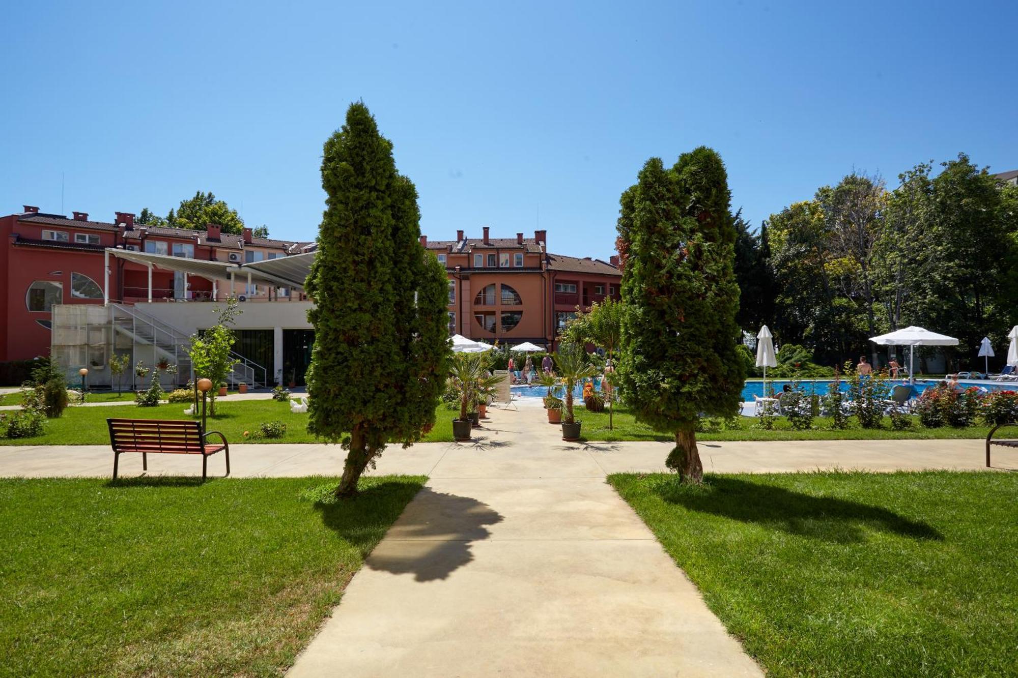 Luxury First Line Apartment With Pool By The Sea Nesebăr Exterior foto