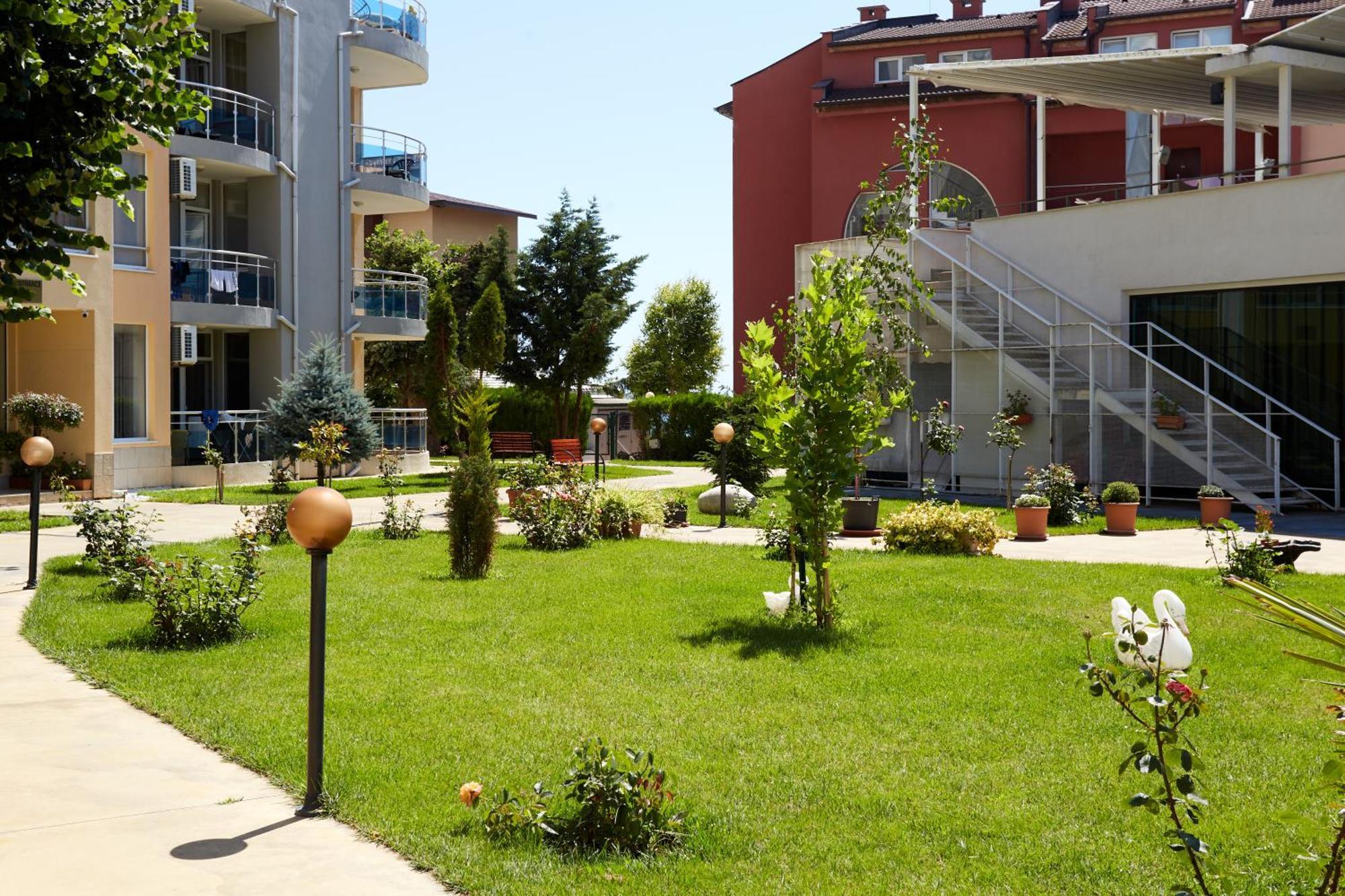 Luxury First Line Apartment With Pool By The Sea Nesebăr Exterior foto
