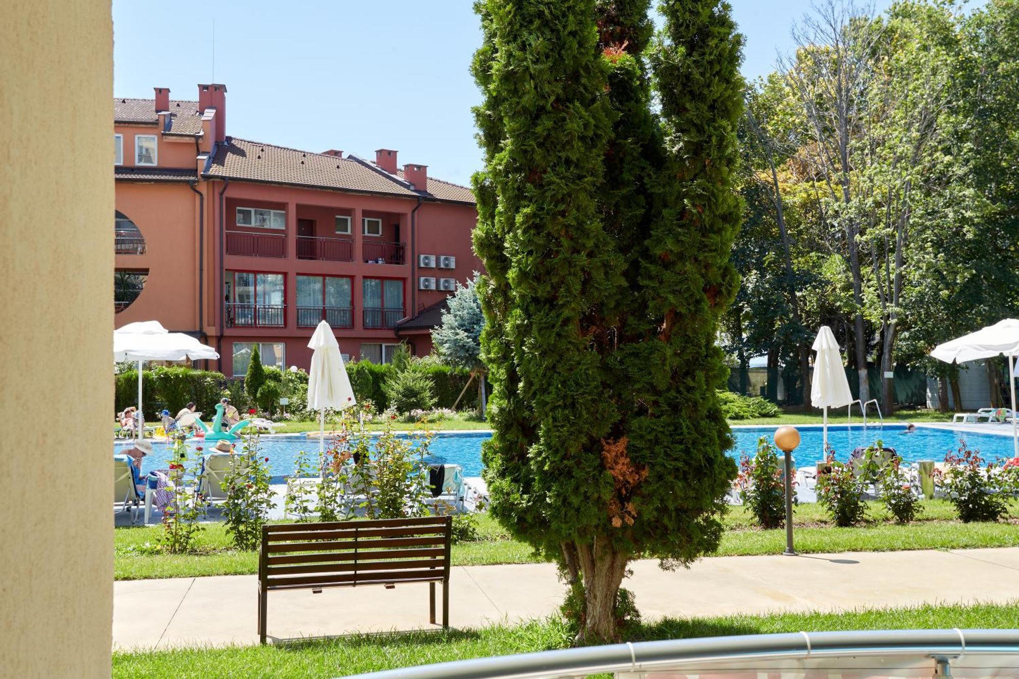 Luxury First Line Apartment With Pool By The Sea Nesebăr Exterior foto